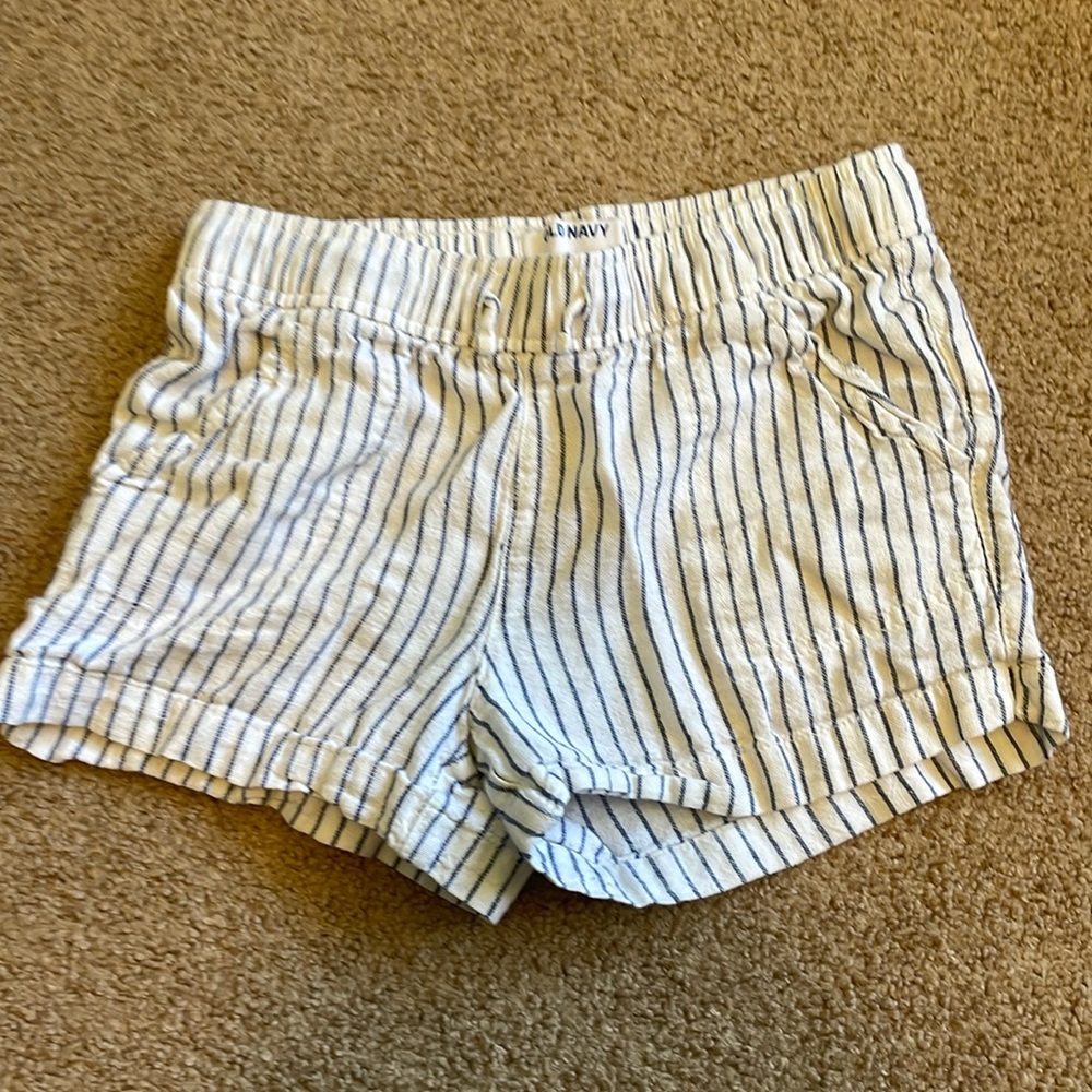 Old Navy functional drawstring shorts. Blue and white stripes. Youth medium (8)